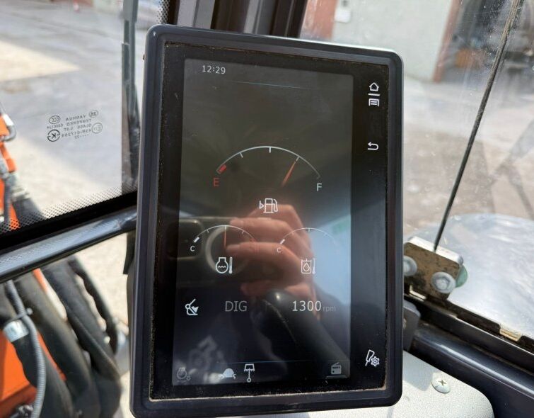 DEVELON DX55 R-7***IMMACULATE***